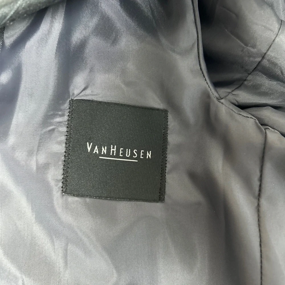 Van Heusen 2-Piece Suit Set Boys 18 Regular Charcoal Pinstripe Blazer Pants